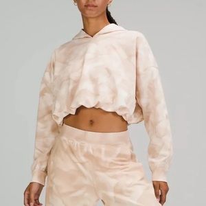 LULULEMON LA ALL YOURS BUBBLE HEM HOODIE-CAFE tan sweatshirt crop fit size 2 dye